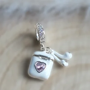 AirPods charm – szív díszes fülhallgató medál