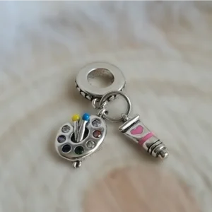 Művész charm festőpalettával és festéktubussal charm karkötőhöz