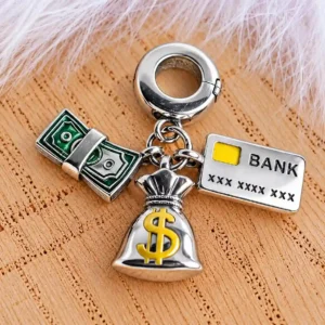 Anyagi Bőség charm